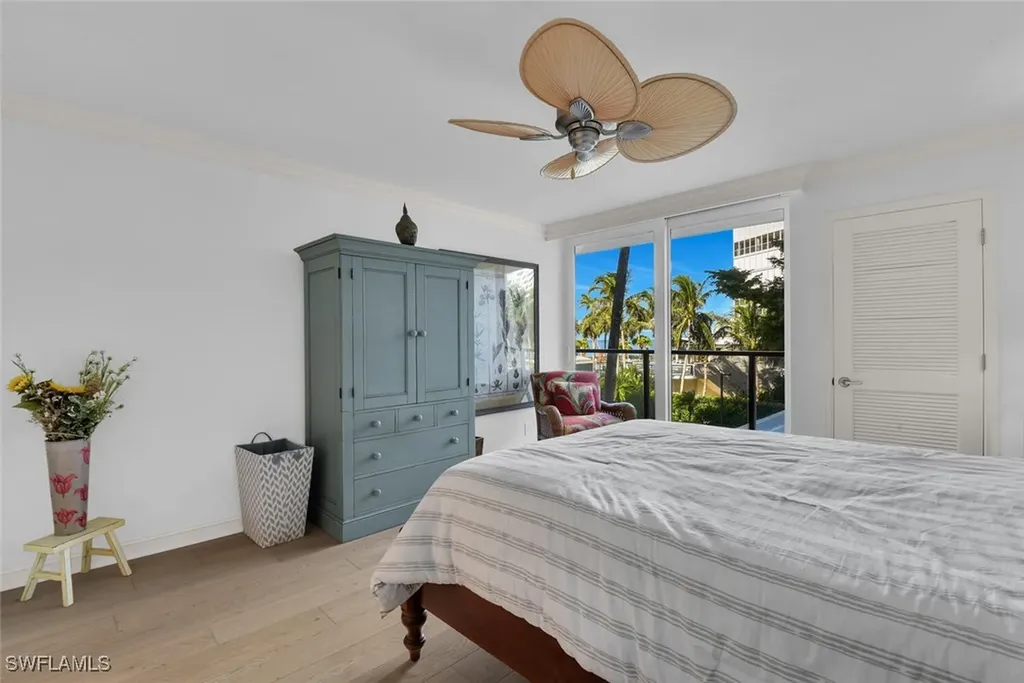 4901 Gulf Shore Boulevard N Naples FL 34103