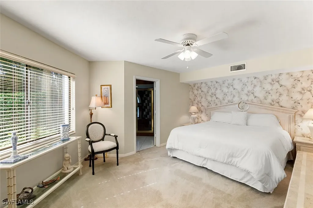 592 Beachwalk Circle Naples FL 34108