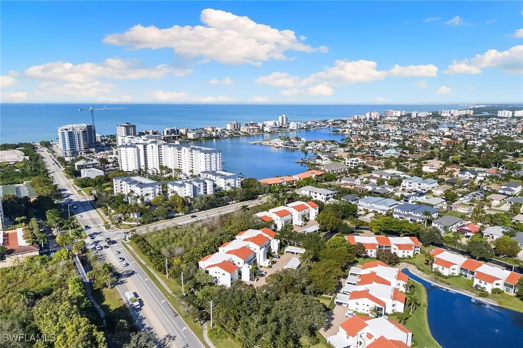 592 Beachwalk Circle Naples FL 34108