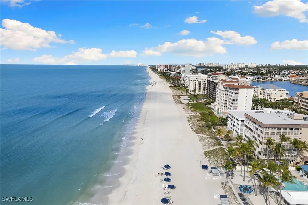 592 Beachwalk Circle Naples FL 34108