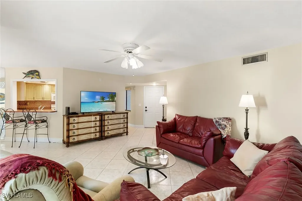592 Beachwalk Circle Naples FL 34108