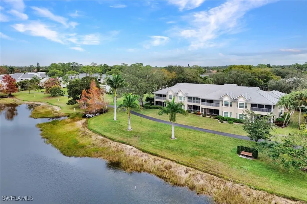 2847 Aintree Lane Naples FL 34112