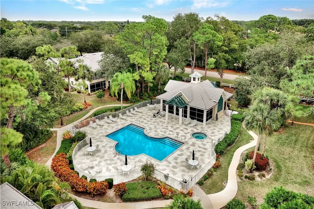 2847 Aintree Lane Naples FL 34112
