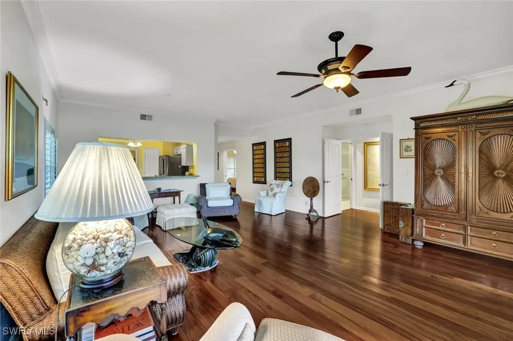 2847 Aintree Lane Naples FL 34112