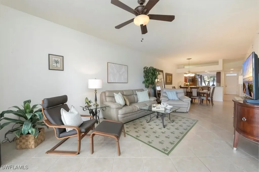 2386 Magnolia Avenue Naples FL 34112