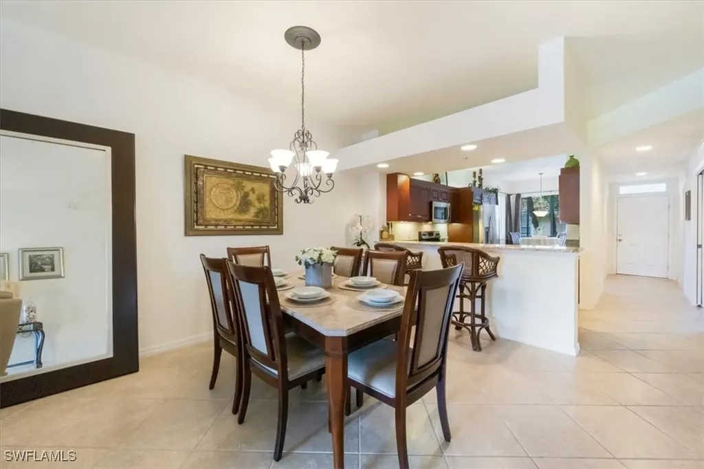 2386 Magnolia Avenue Naples FL 34112