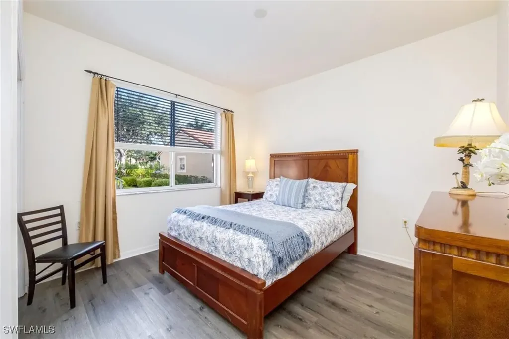 2386 Magnolia Avenue Naples FL 34112