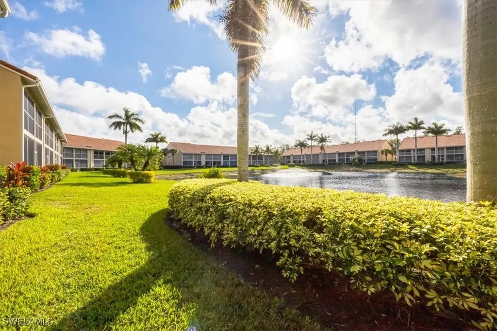 2386 Magnolia Avenue Naples FL 34112