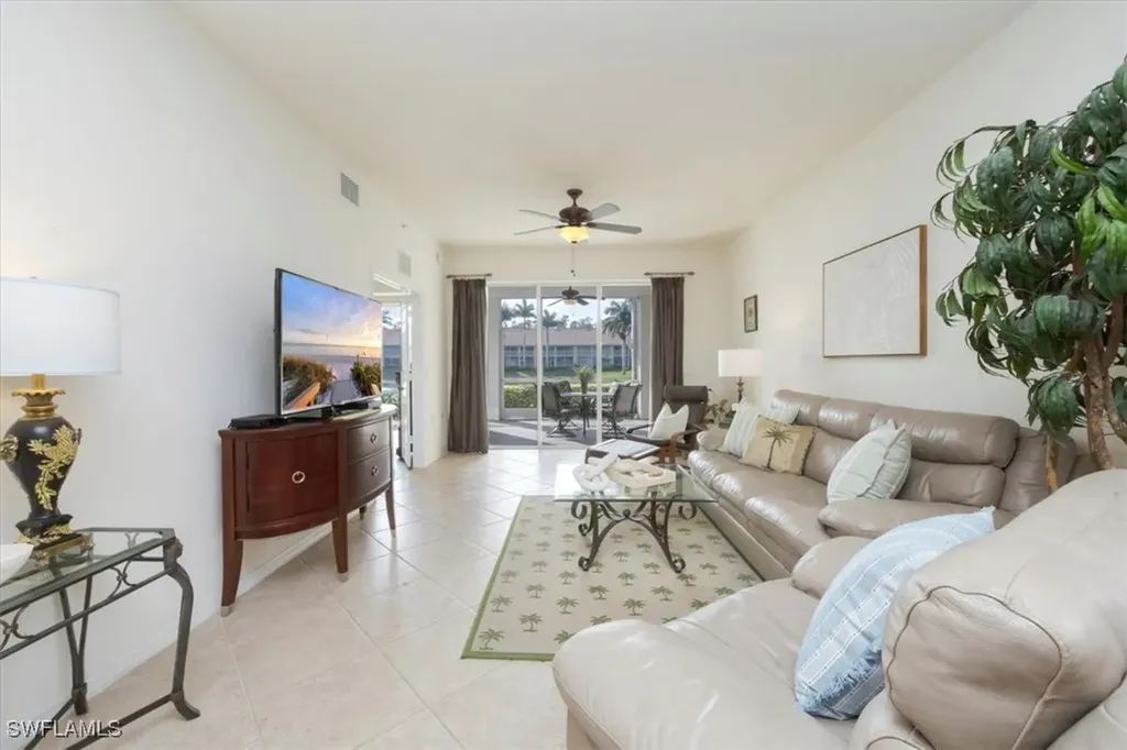 2386 Magnolia Avenue Naples FL 34112