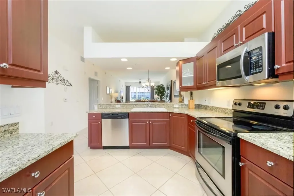 2386 Magnolia Avenue Naples FL 34112