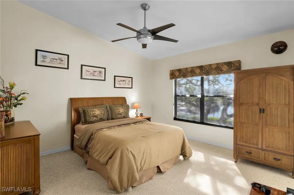 290 Newport Drive Naples FL 34114