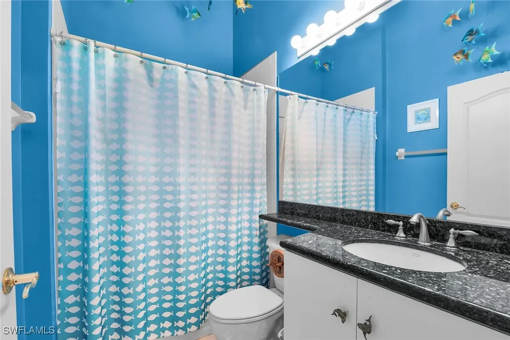 290 Newport Drive Naples FL 34114