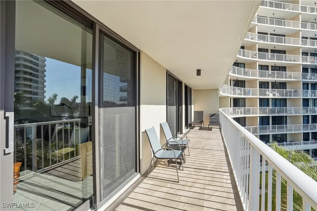 440 Seaview Court Marco Island FL 34145