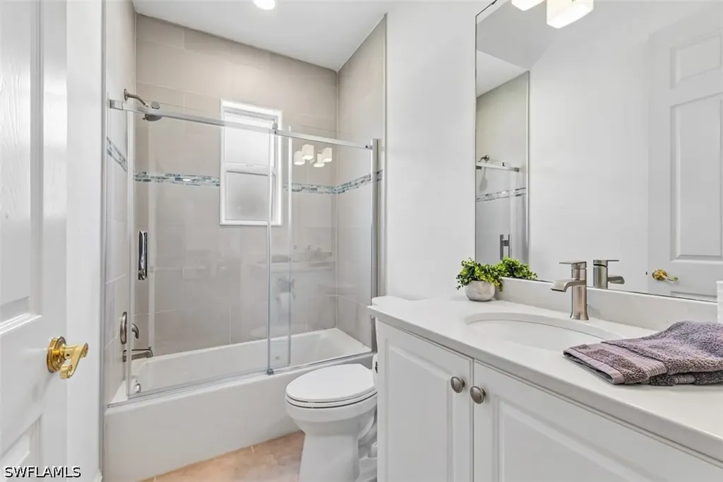 657 Soliel Drive Naples FL 34110