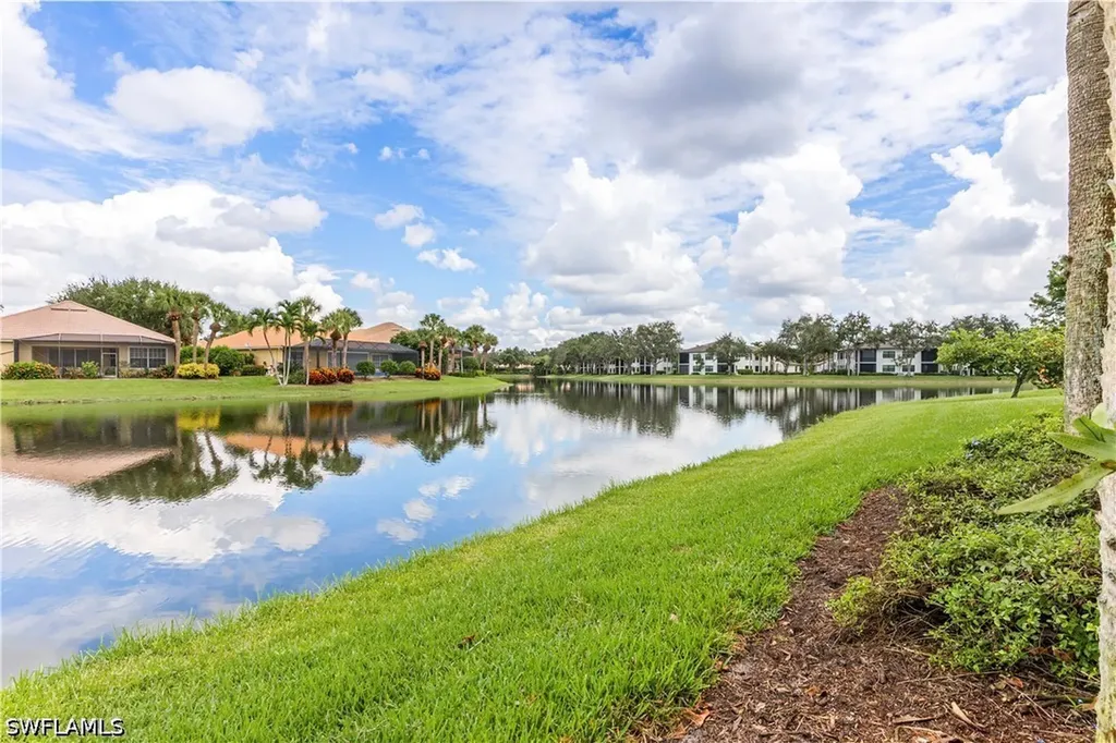 1845 Les Chateaux Boulevard Naples FL 34109