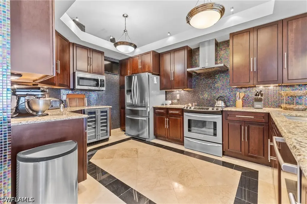 1845 Les Chateaux Boulevard Naples FL 34109