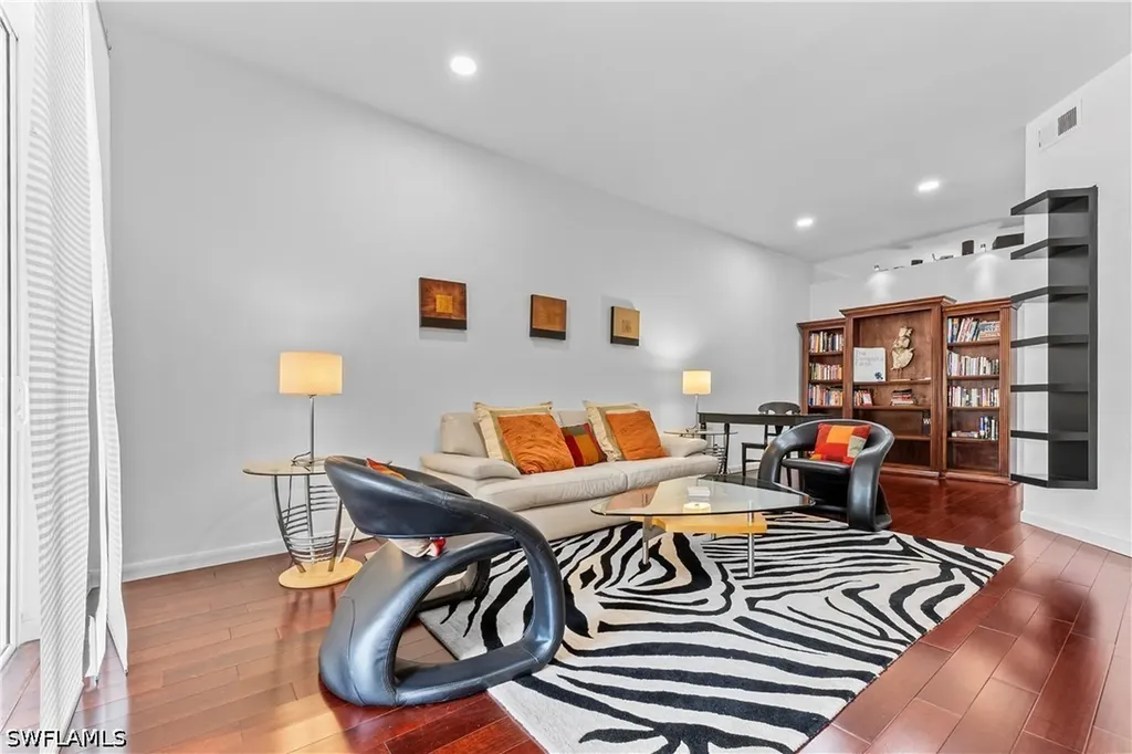 1845 Les Chateaux Boulevard Naples FL 34109