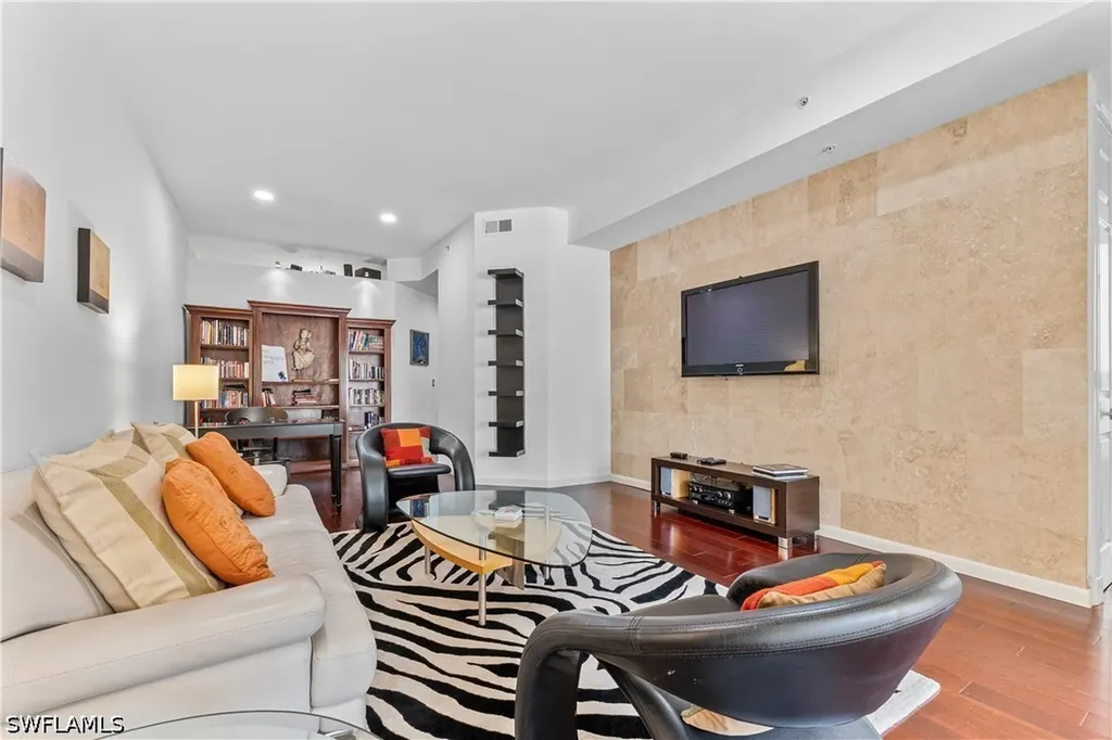 1845 Les Chateaux Boulevard Naples FL 34109
