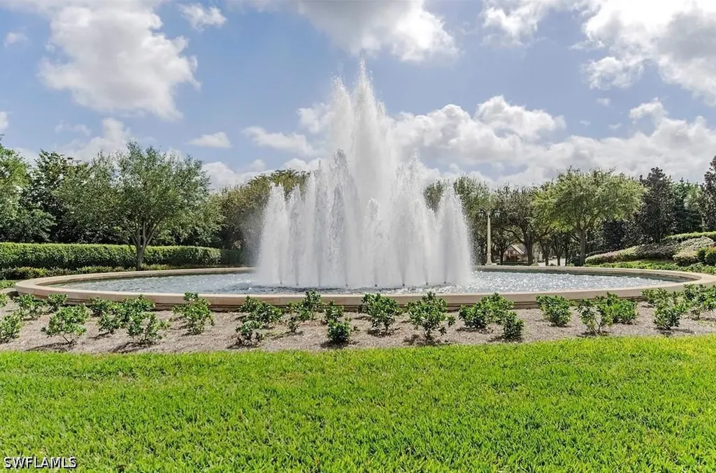 1845 Les Chateaux Boulevard Naples FL 34109
