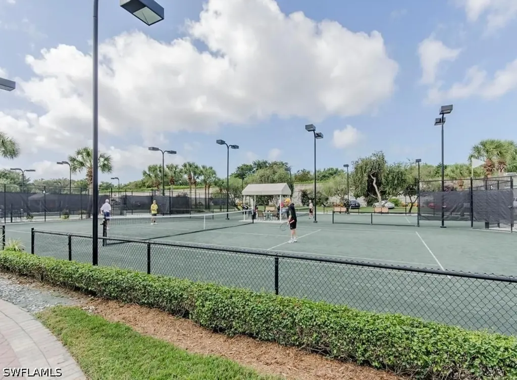 1845 Les Chateaux Boulevard Naples FL 34109