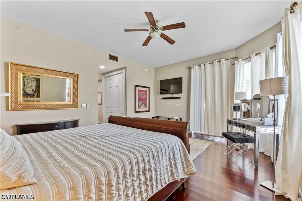 1845 Les Chateaux Boulevard Naples FL 34109