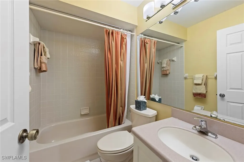 21185 Butchers Holler Estero FL 33928
