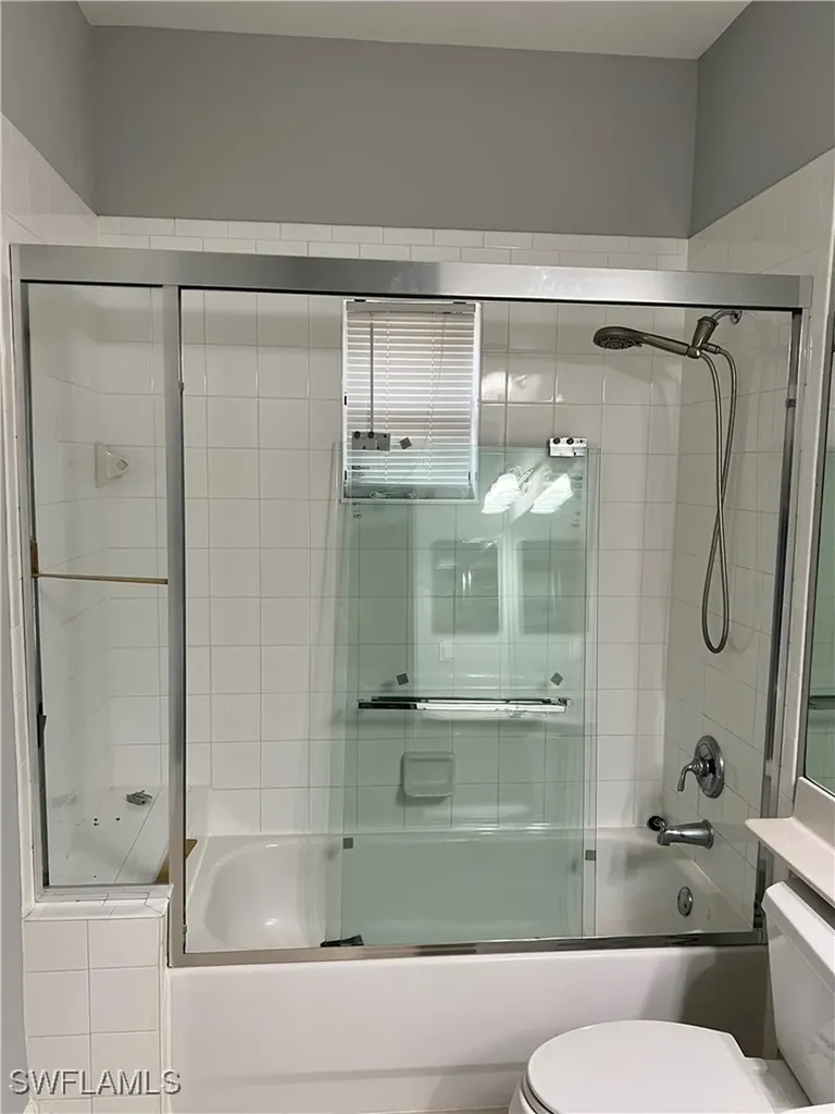 8153 Sanctuary Drive Naples FL 34104