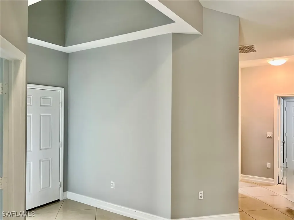 8153 Sanctuary Drive Naples FL 34104