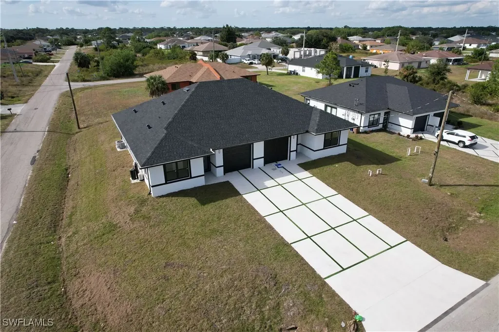 4412-4414 14th Street SW Lehigh Acres FL 33979