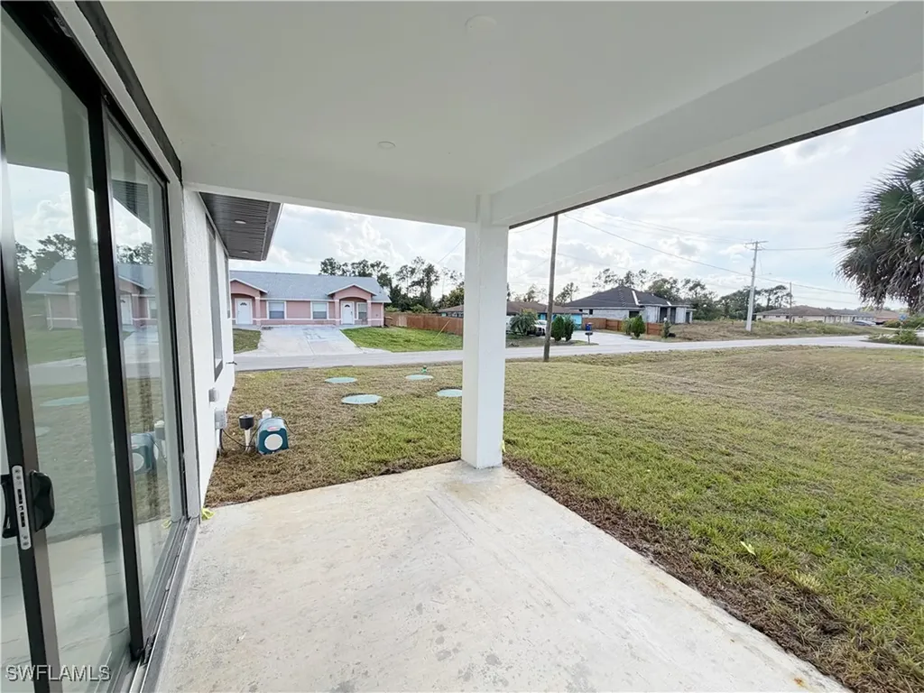 4412-4414 14th Street SW Lehigh Acres FL 33979