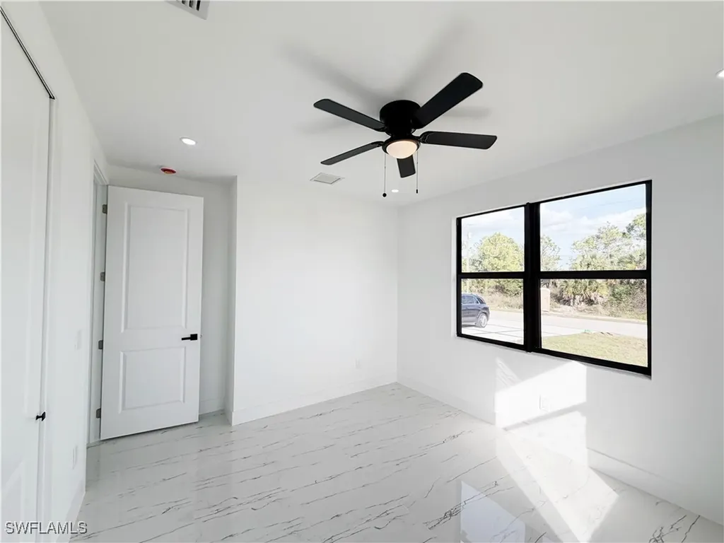 4412-4414 14th Street SW Lehigh Acres FL 33979