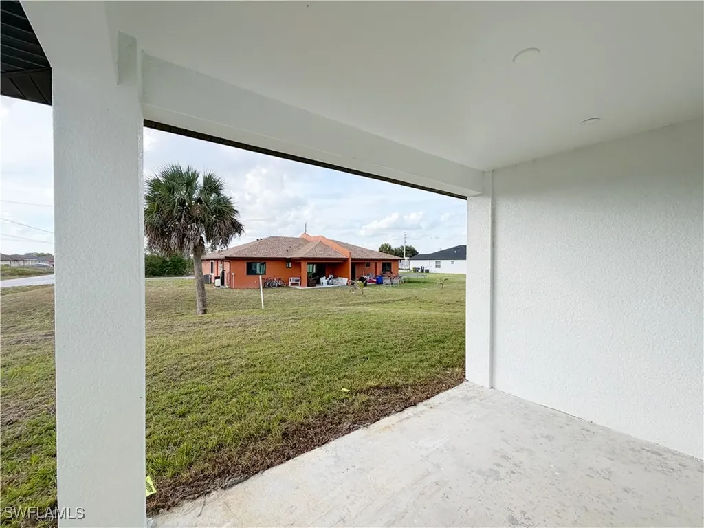 4412-4414 14th Street SW Lehigh Acres FL 33979