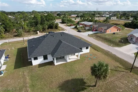 4412-4414 14TH Street SW Lehigh Acres FL 33979