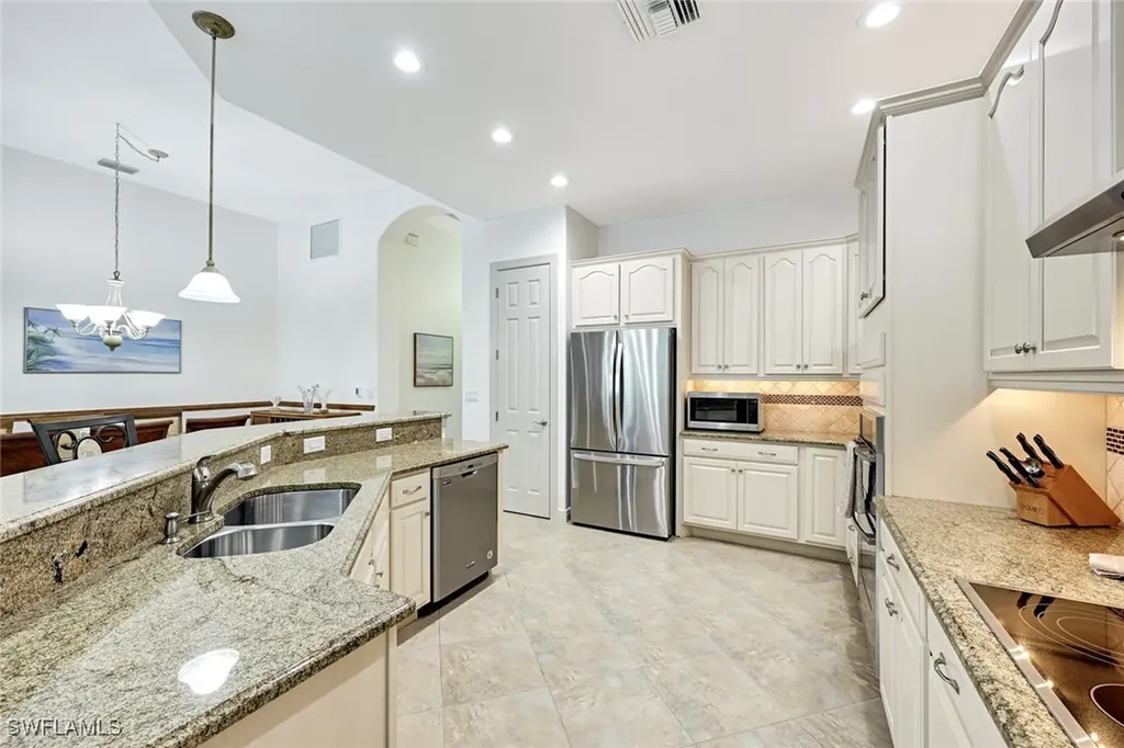 7655 Martino Circle Naples FL 34112