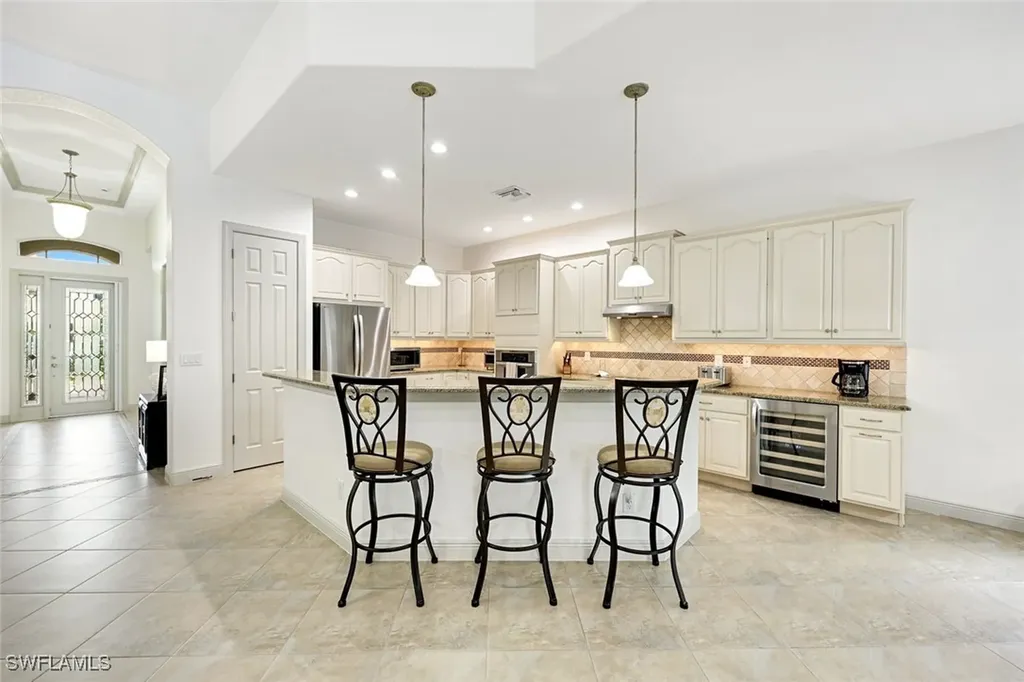 7655 Martino Circle Naples FL 34112