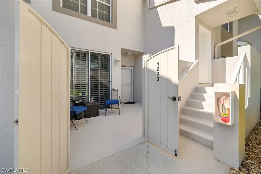 3755 Fieldstone Boulevard Naples FL 34109