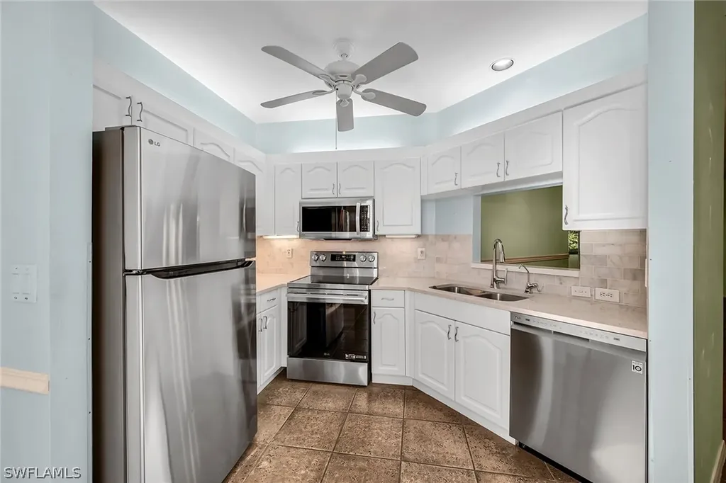 3755 Fieldstone Boulevard Naples FL 34109