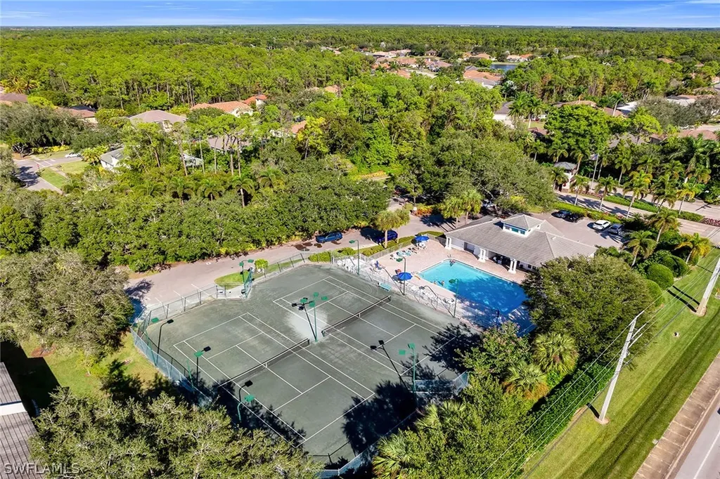 3755 Fieldstone Boulevard Naples FL 34109