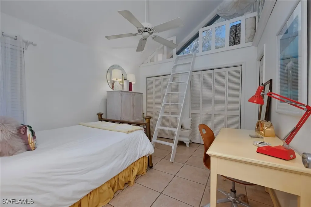 1337 Solana Road Naples FL 34103