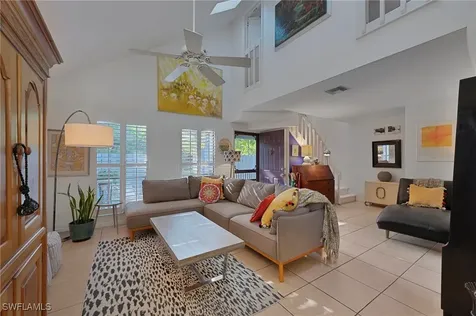 1337 Solana Road Naples FL 34103