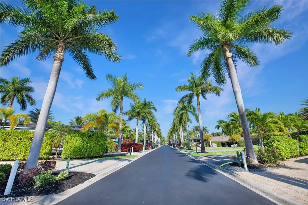 13553 Snapper Lane Naples FL 34114