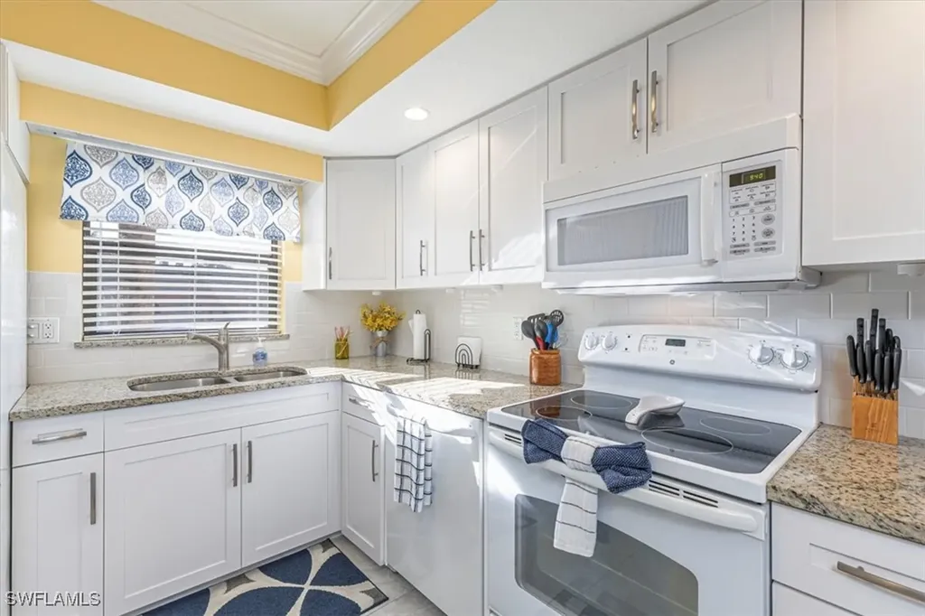 344 Charlemagne Boulevard Naples FL 34112