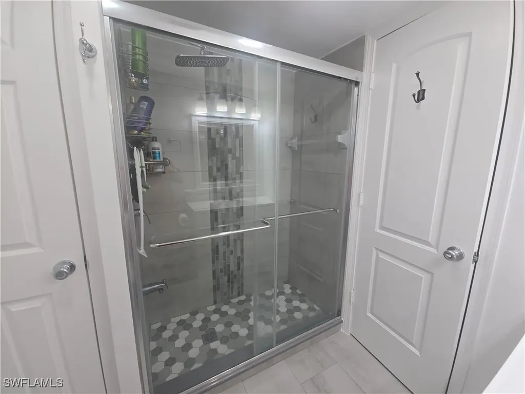 9 Moonstone Circle Naples FL 34112