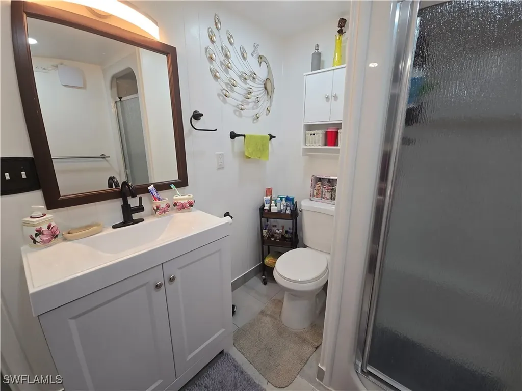 9 Moonstone Circle Naples FL 34112