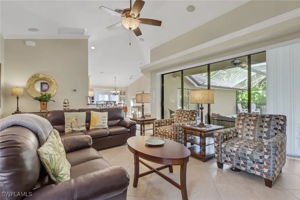 1287 Briarwood Court Naples FL 34104
