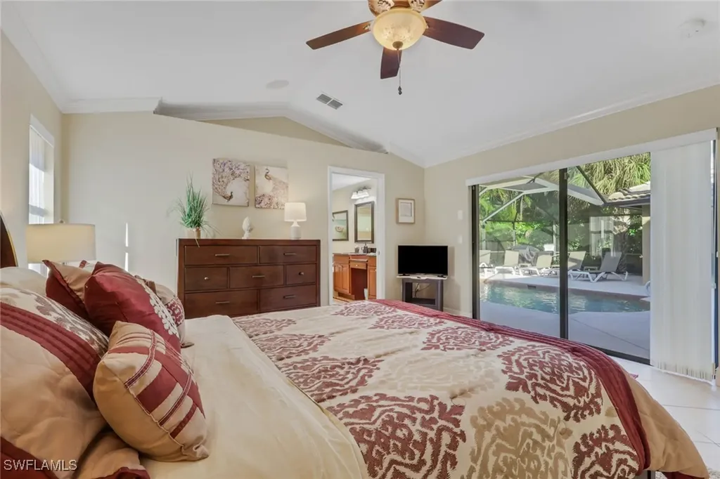 1287 Briarwood Court Naples FL 34104