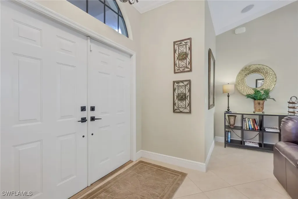 1287 Briarwood Court Naples FL 34104