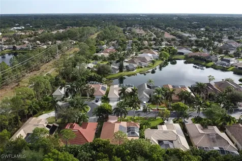 1287 Briarwood Court Naples FL 34104
