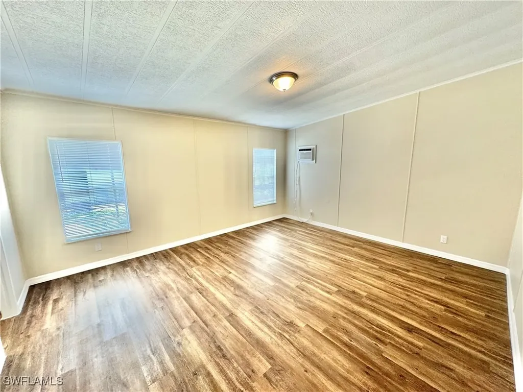1252 Henderson Creek Drive Naples FL 34114