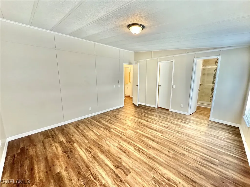 1252 Henderson Creek Drive Naples FL 34114